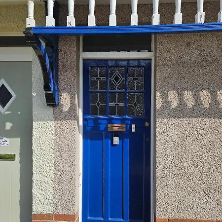 Maureen's Hideaway *